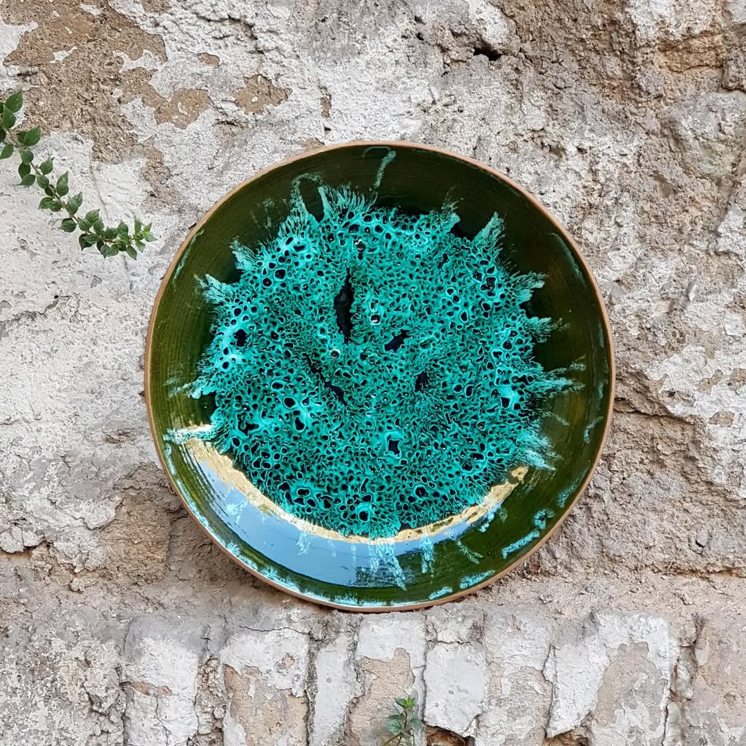 بشقاب سفالی – «فوران فیروزه‌ای»